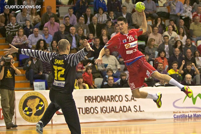El Cuenca sucumbe a la pegada blaugrana (24-36)